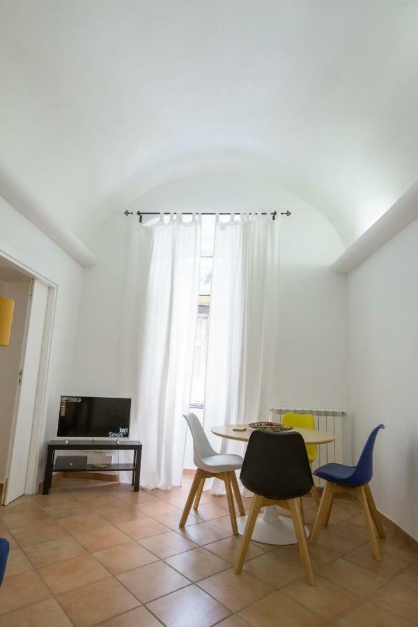 Little Hope 83 By Dimorra Apartment Napoli Exterior foto